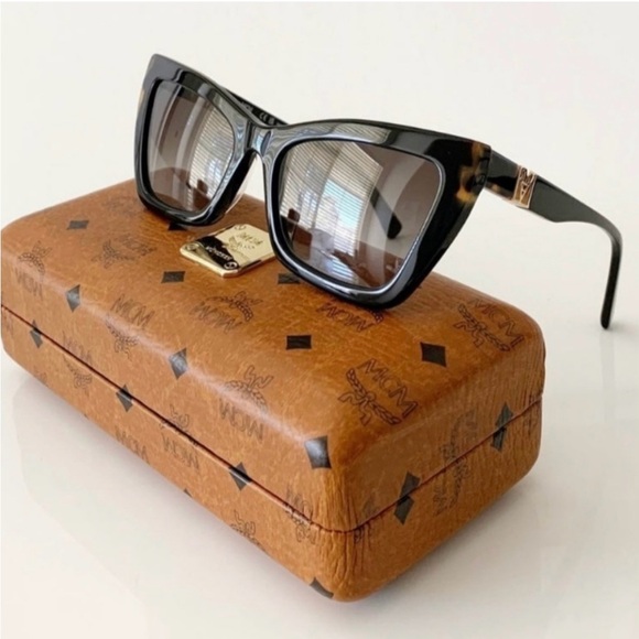 MCM Sunglasses - excellent condition - Picture 14 of 16